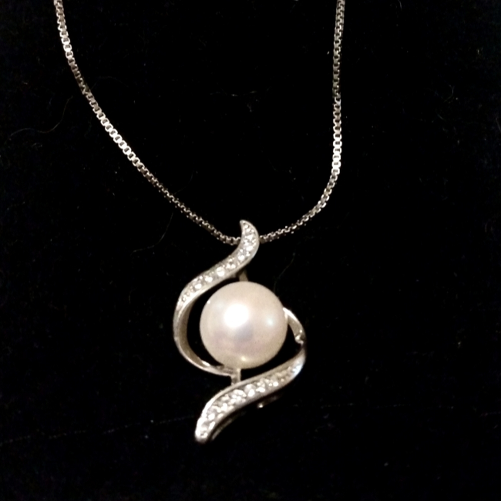 Freshwater pearl sterling silver 925 diamond pendant necklace minimalist classy